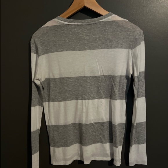 Ralph Lauren Lightweight Tee - Picture 3 of 3